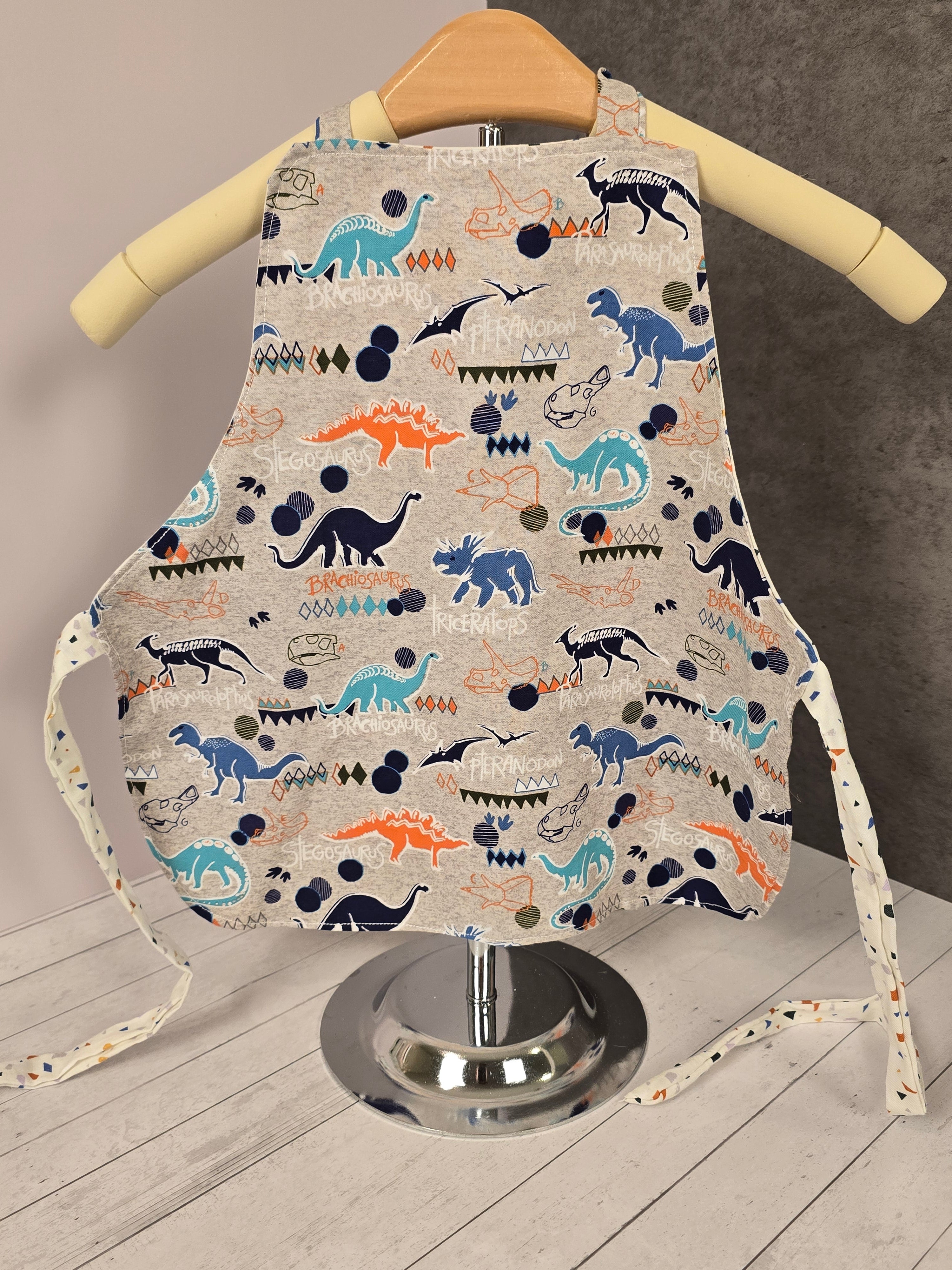 Apron-Dinosaurs