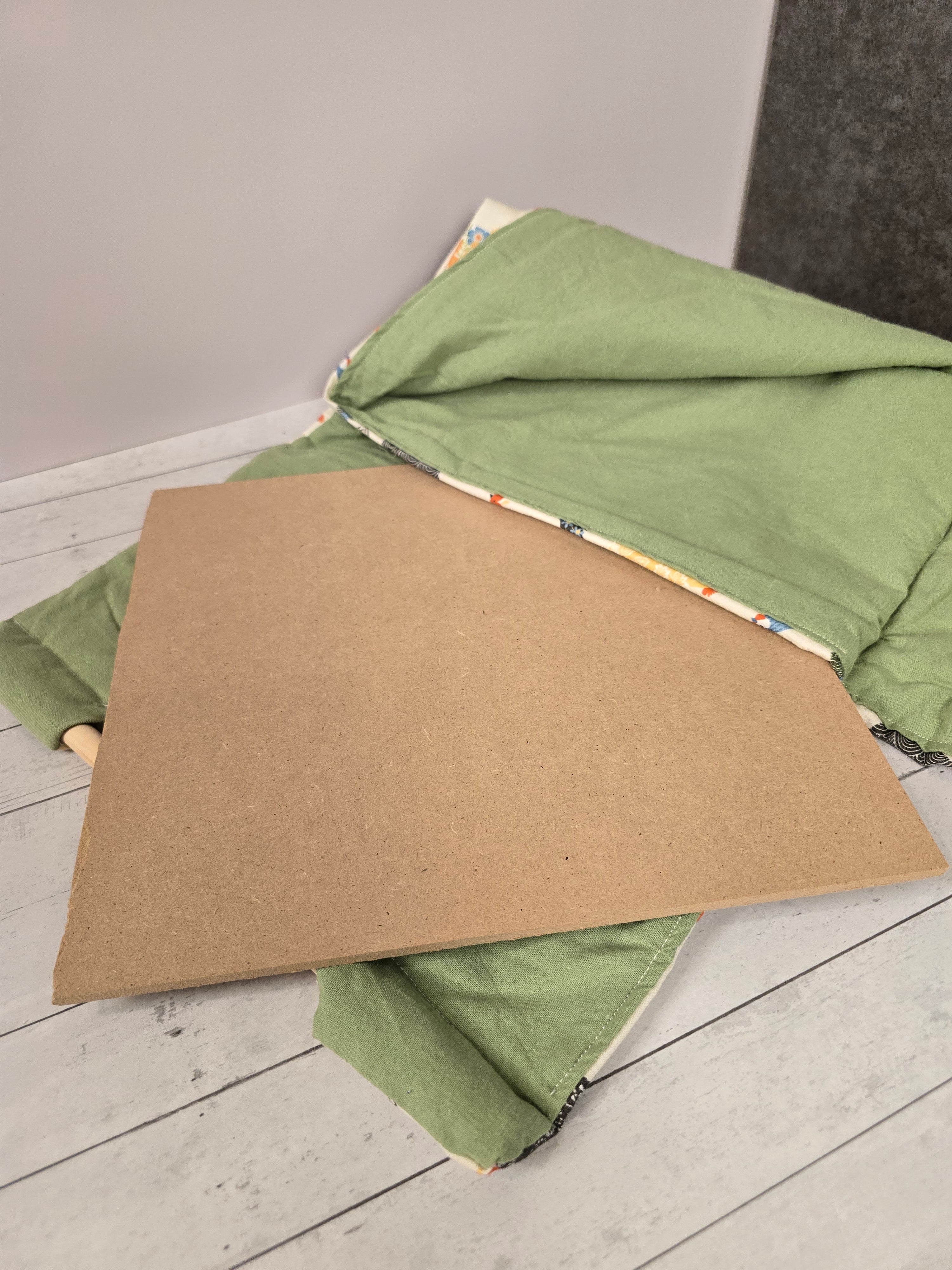 Chickens Casserole Carrier